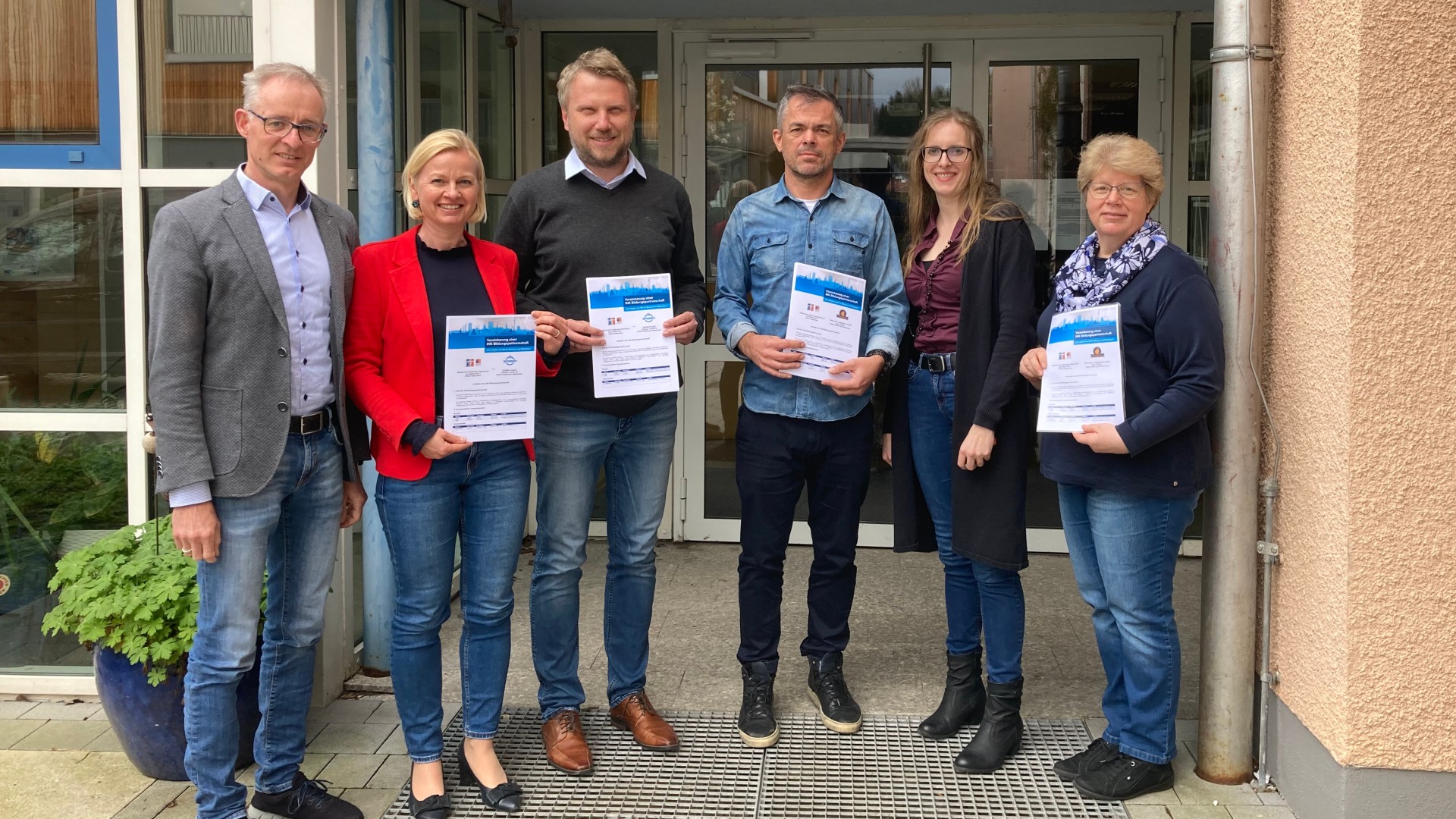Doppelte Bildungspartnerschaft für die Mittelschule FeldkirchenWesterham